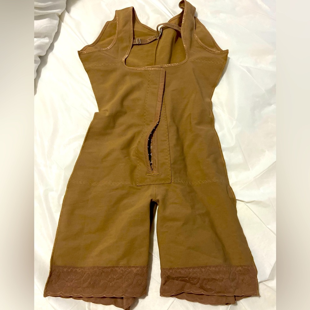 Body shaper